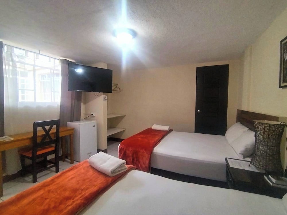 Basic Double Room photo 3