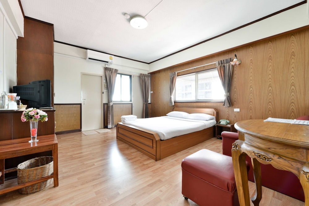 Standard Double Room photo 3