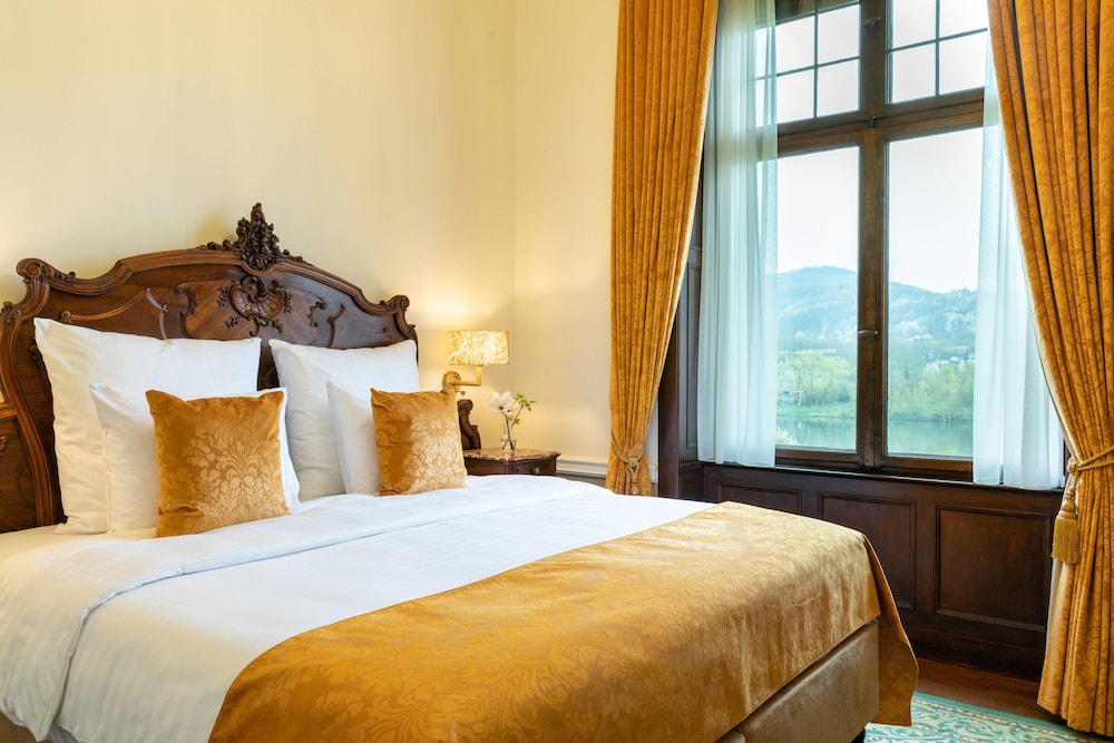 Deluxe Room, 1 King Bed