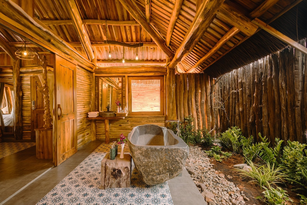 Family Premium Bungalow - Photo 2