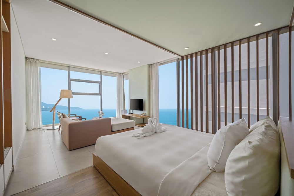 Luxury Apartment, 2 Bedrooms, Non Smoking, Sea View photo 1