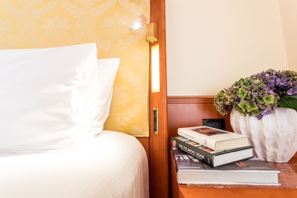 Suite, Terrace (4 Pax) - Photo 2