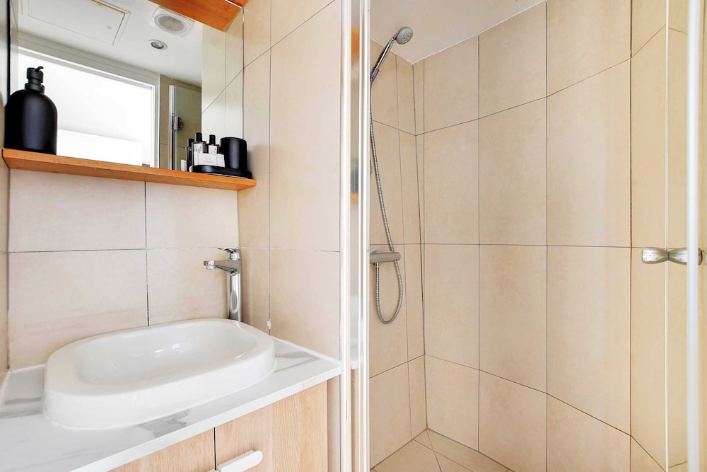 Superior Apartment photo 2