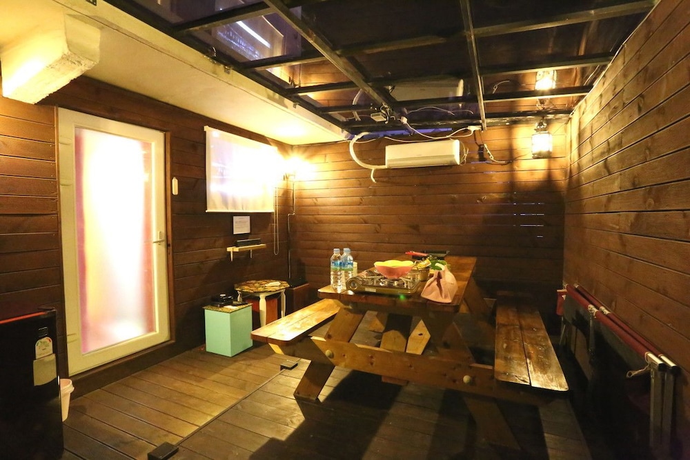 Room (BBQ) photo 3