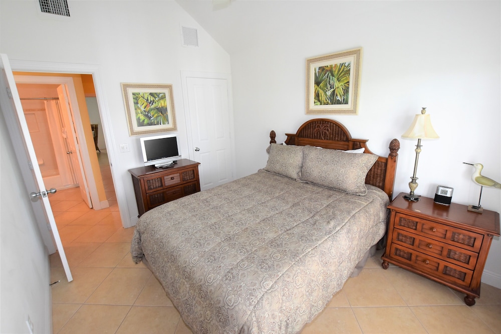 Townhome photo 2
