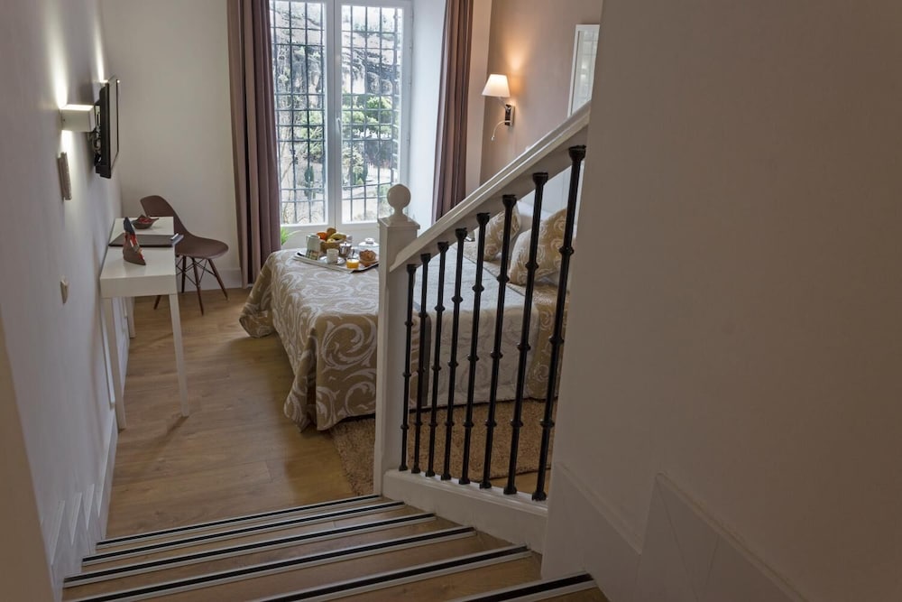 Double or Twin Room, Mountain View - Photo 2
