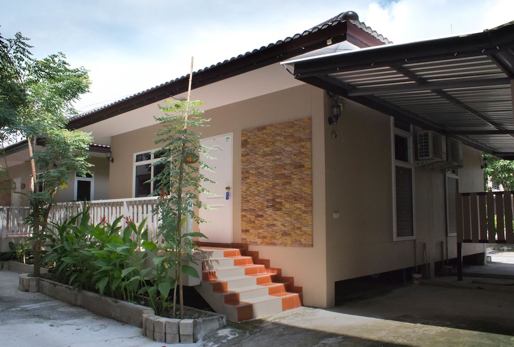 Superior Villa photo 2