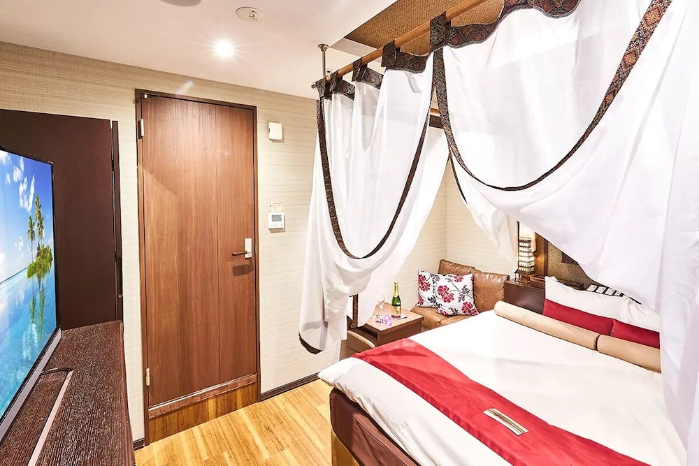 Standard Double Room, with Free All-you-can-drink Alcohol, Smoking