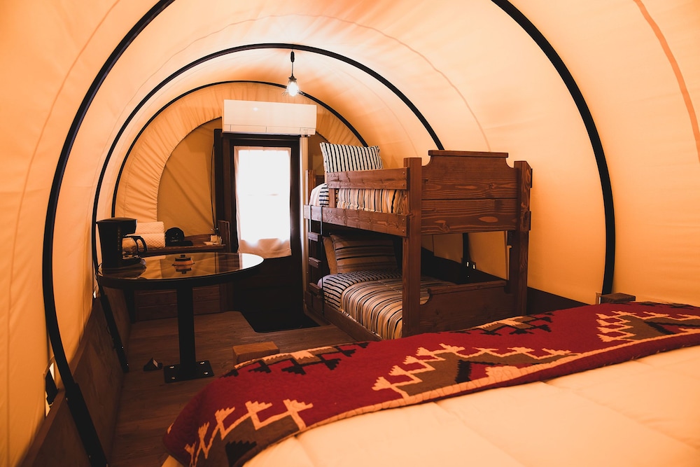 Luxury Tent photo 3