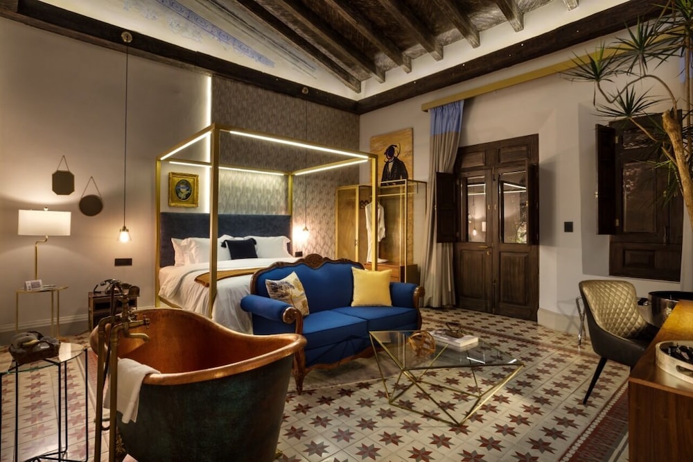 Master Suite King photo 1