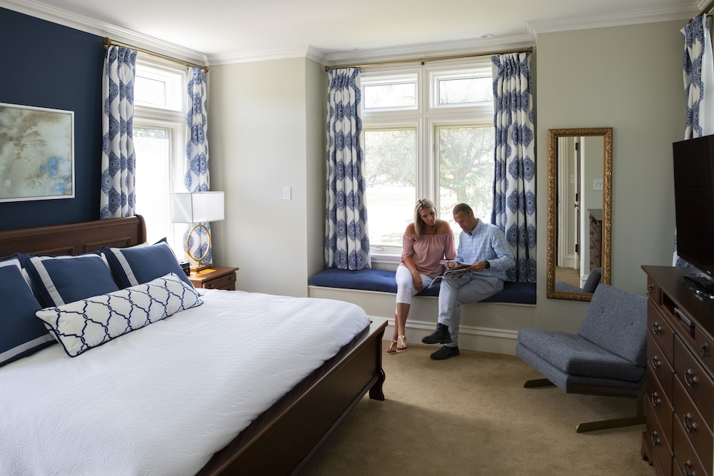 Executive Suite photo 2