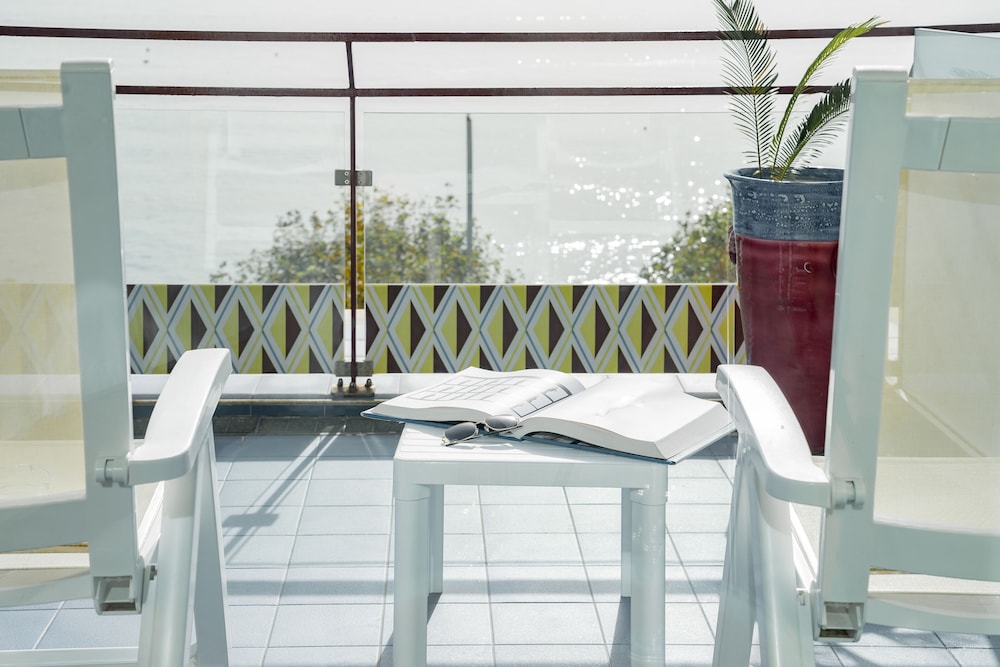Junior Suite, Sea View - Photo 13