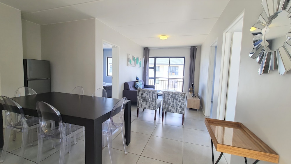 Standard Apartment, 3 Bedrooms - Photo 9