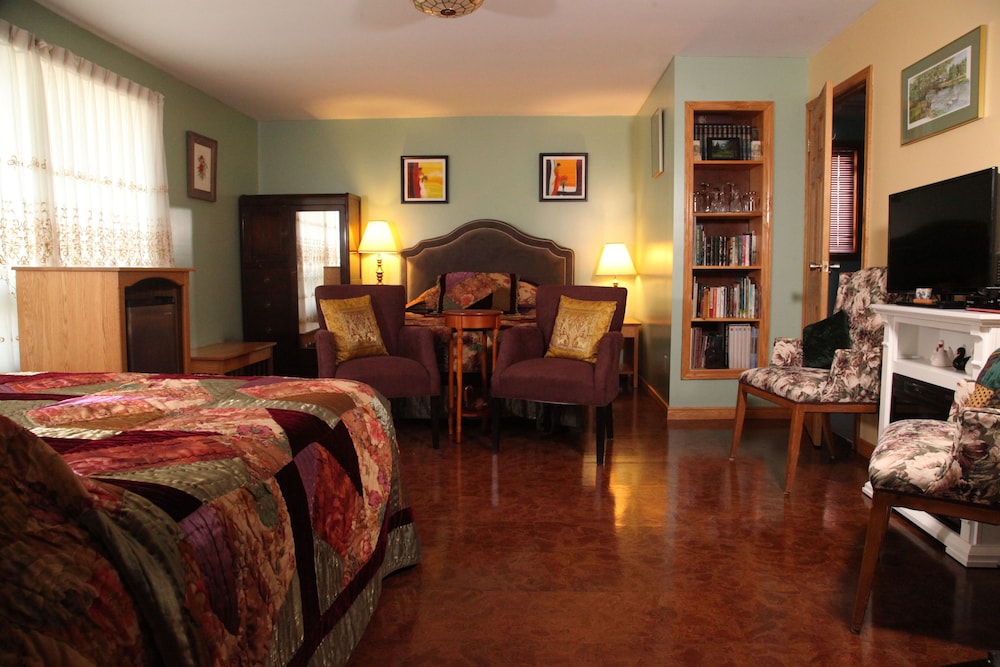 Family Quadruple Room, Ensuite photo 1