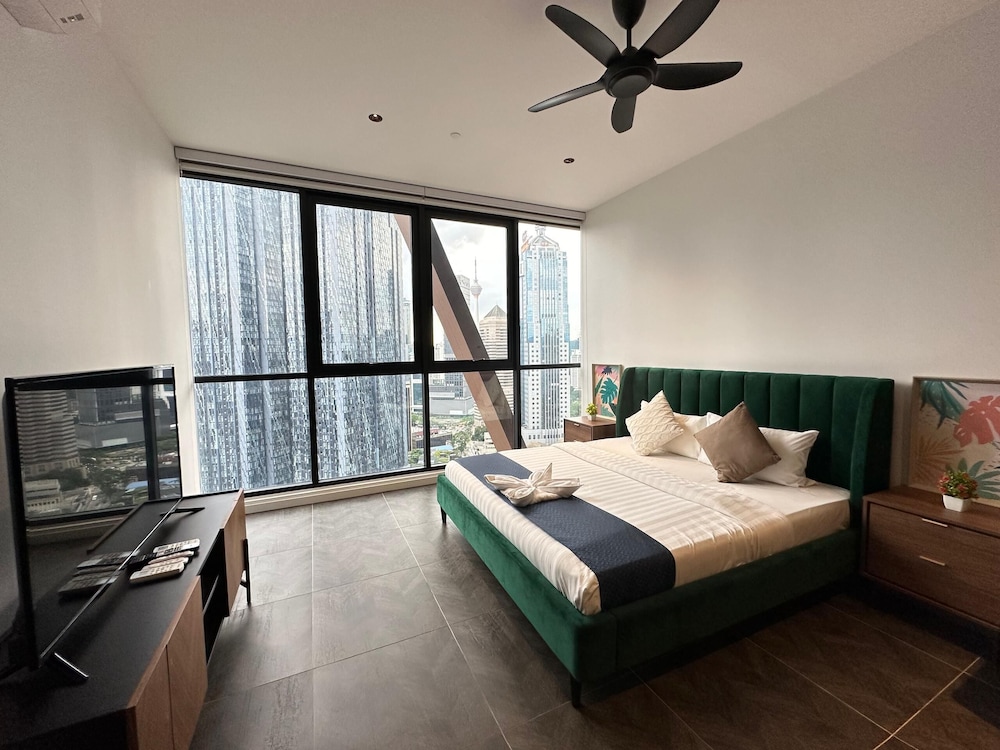Deluxe Studio, City View