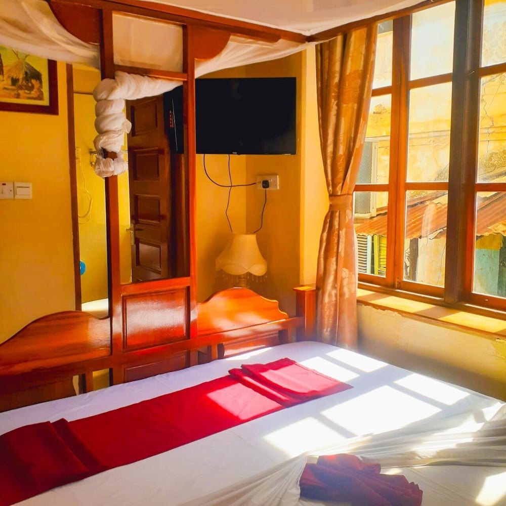 Economy Twin Room