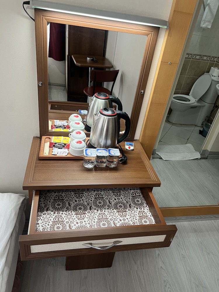 Classic Twin Room photo 2