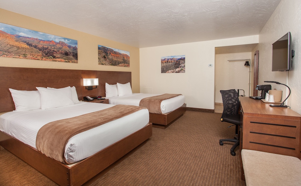 Economy Room, 2 Queen Beds (Motel) - Photo 1