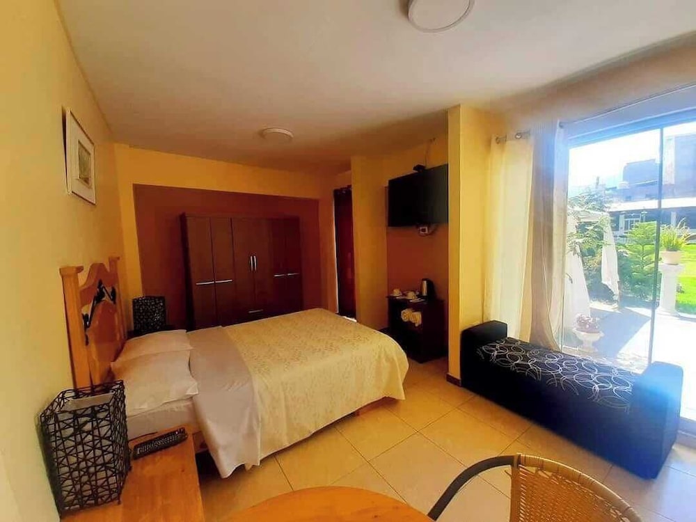 Comfort Room, Patio, Garden View photo 1