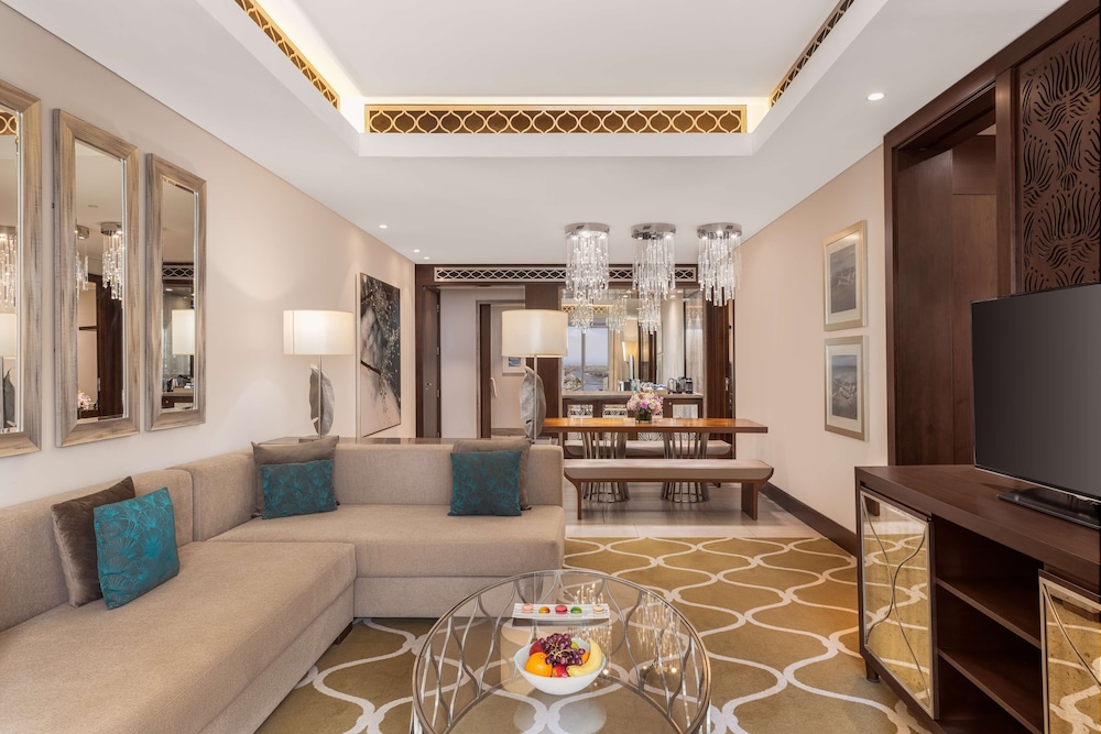 King Panoramic Suite