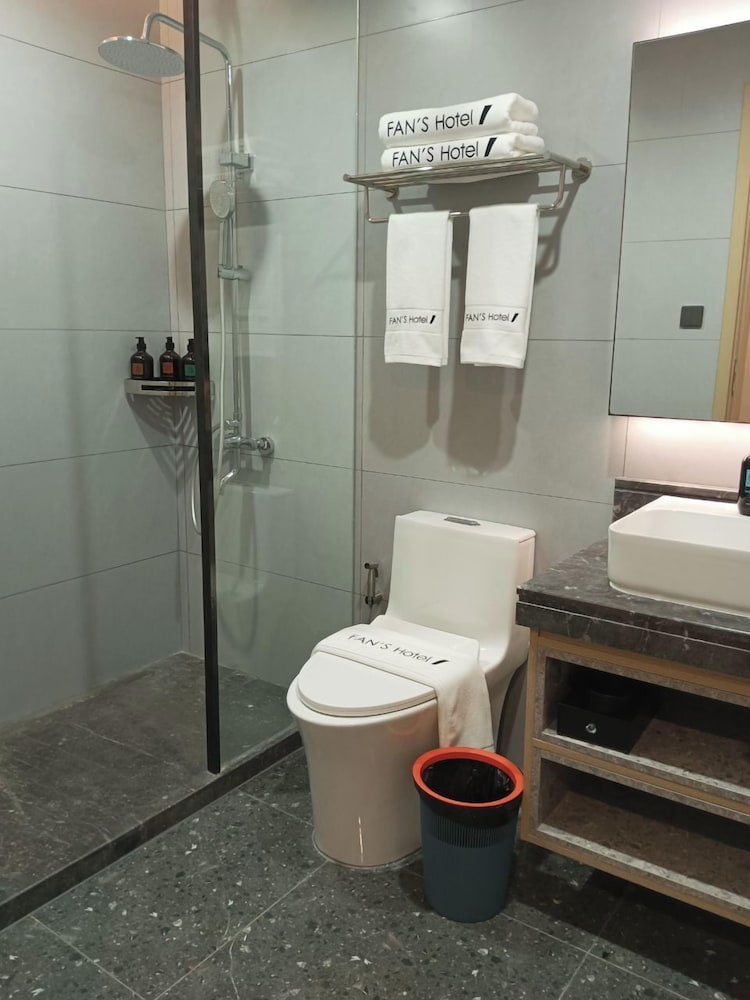 Executive Twin Room, City View photo 2