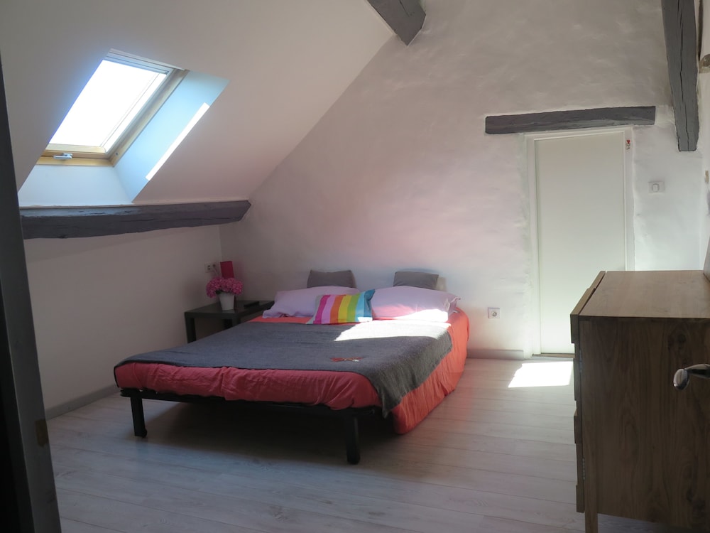 Room (Les Terrasses)