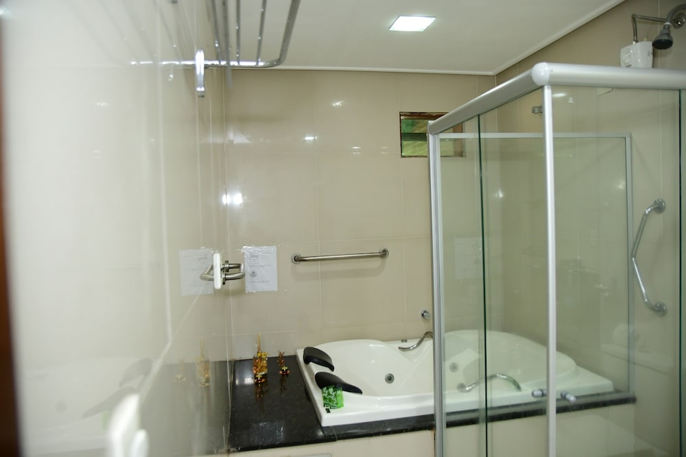 Luxury Room, Jetted Tub photo 2