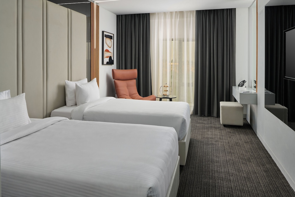 Egyptians &amp; Residents Only - Deluxe Smart Room - City View - Photo 1