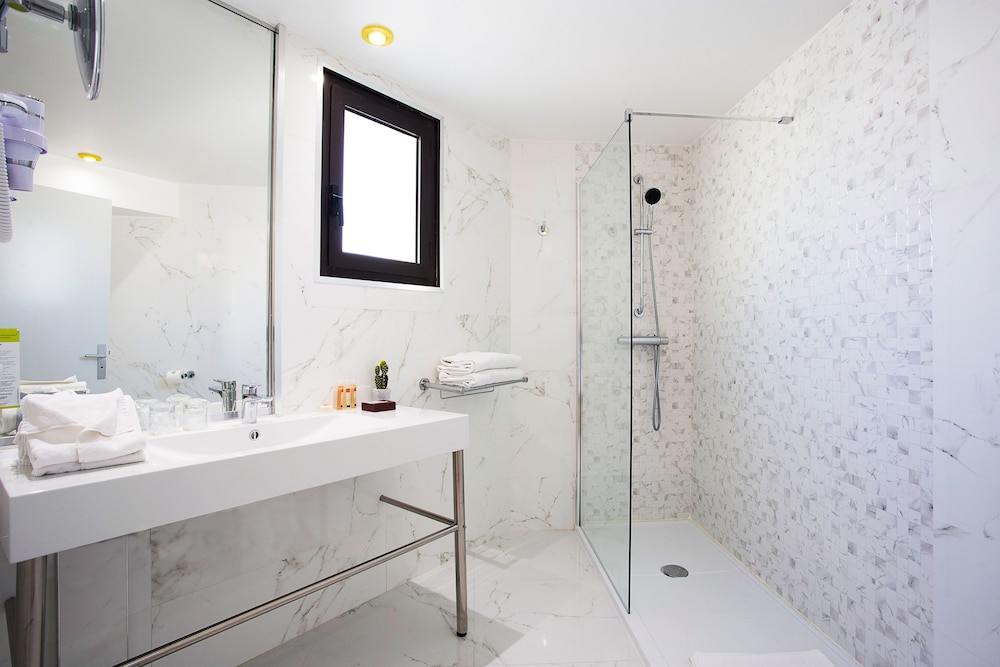 Executive Double Room, Terrace - Photo 10