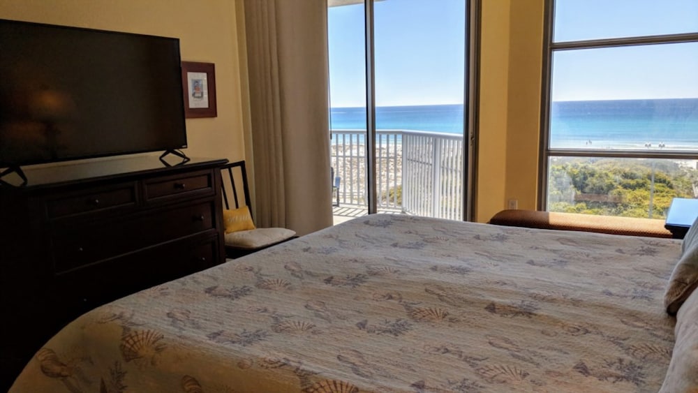 Condo photo 1