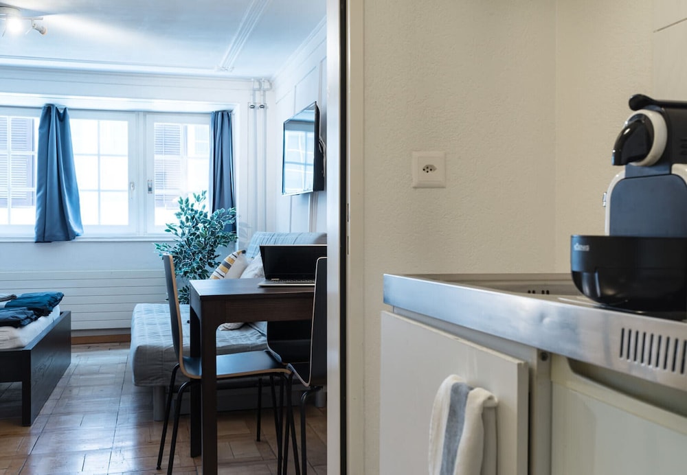 Studio, Kitchen