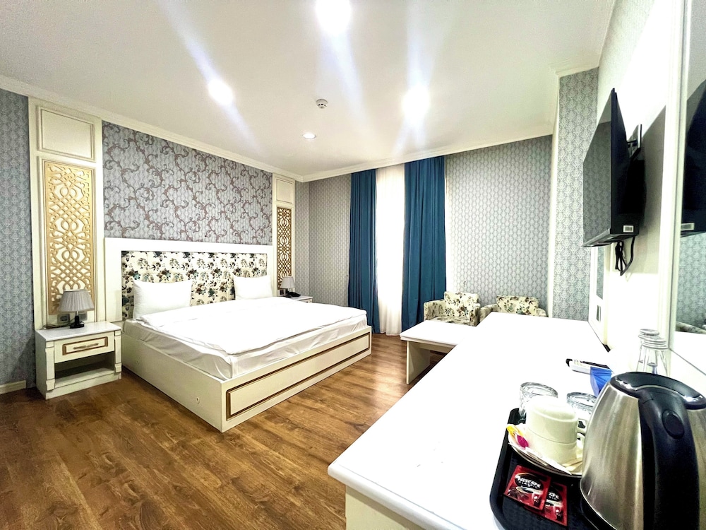 Standard Double or Twin Room photo 2