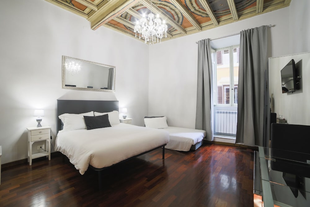 Standard Triple Room photo 3