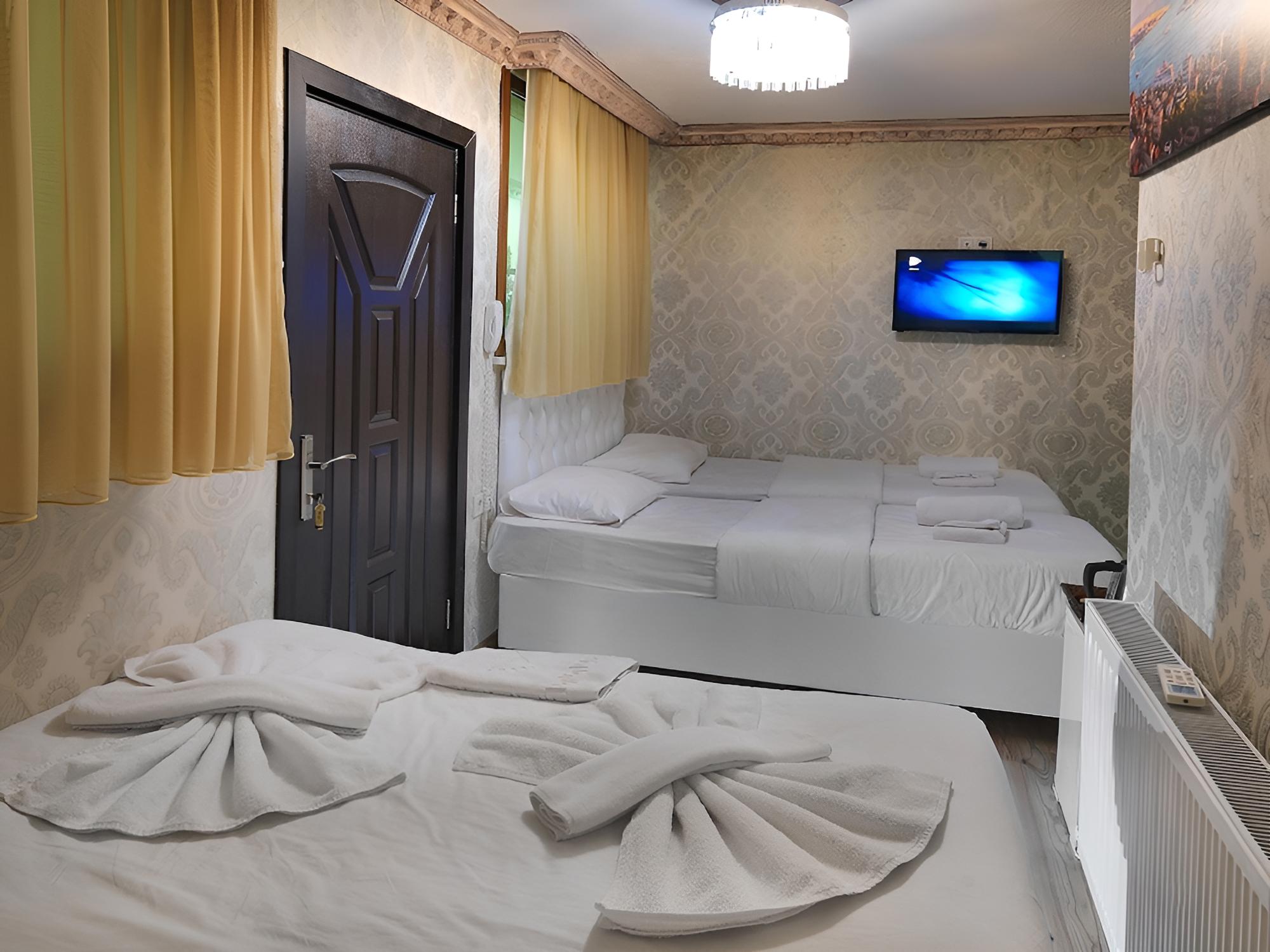 Standard Triple Room photo 2