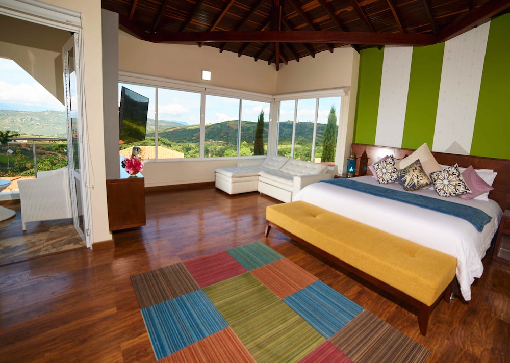Presidential Suite, 1 Bedroom, Non Smoking, Mountain View photo 1
