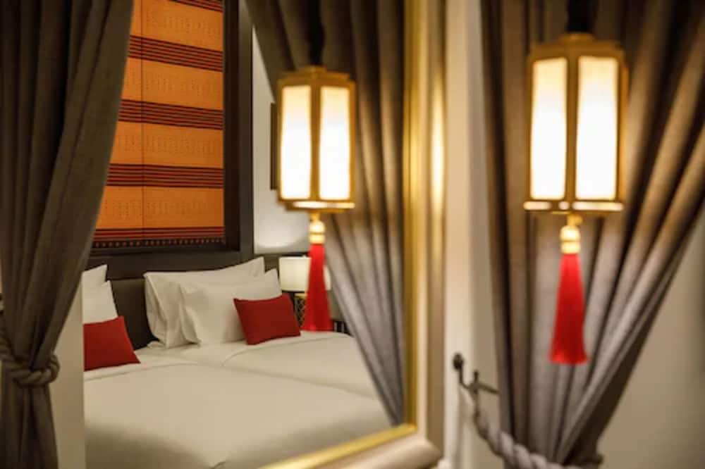 Deluxe Double or Twin Room, Balcony - Photo 9