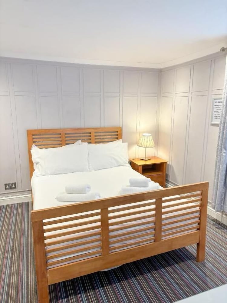 Quadruple Room, Private Bathroom