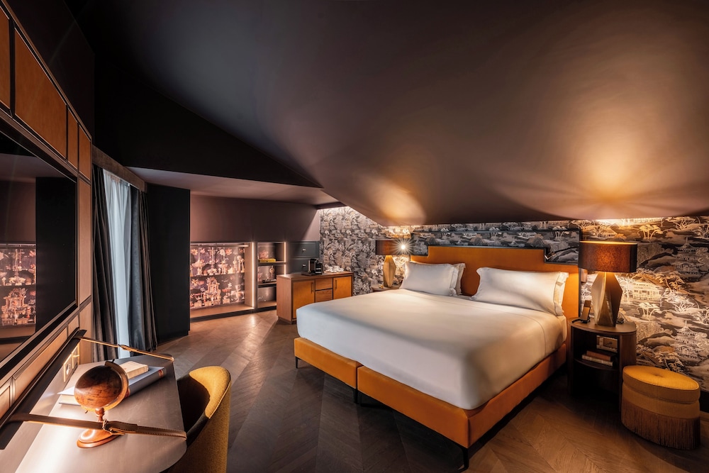 Signature Suite (Borboni) thumbnail 6