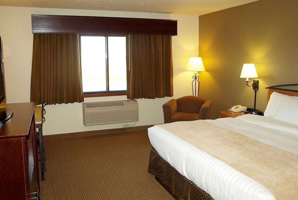 Suite, 1 King Bed, Accessible, Jetted Tub (with Fireplace) photo 3