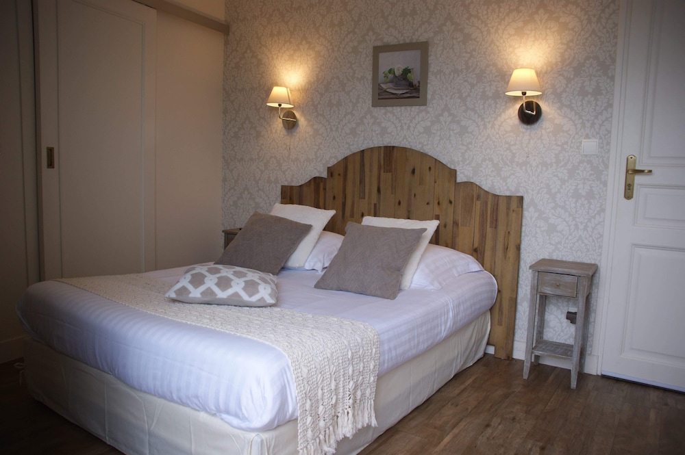 Standard Double Room, 1 Double Bed photo 3