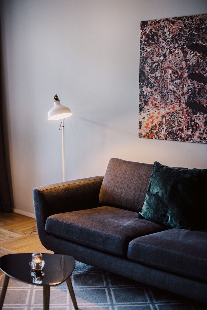 Double Studio (140)