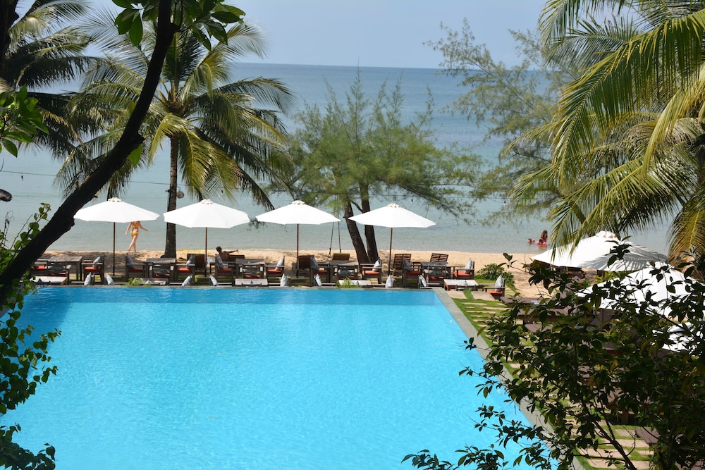 Triple Bungalow, Sea & Pool View photo 3