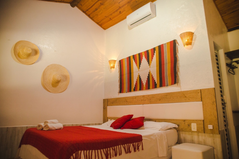 Standard Room, 1 Queen Bed photo 1