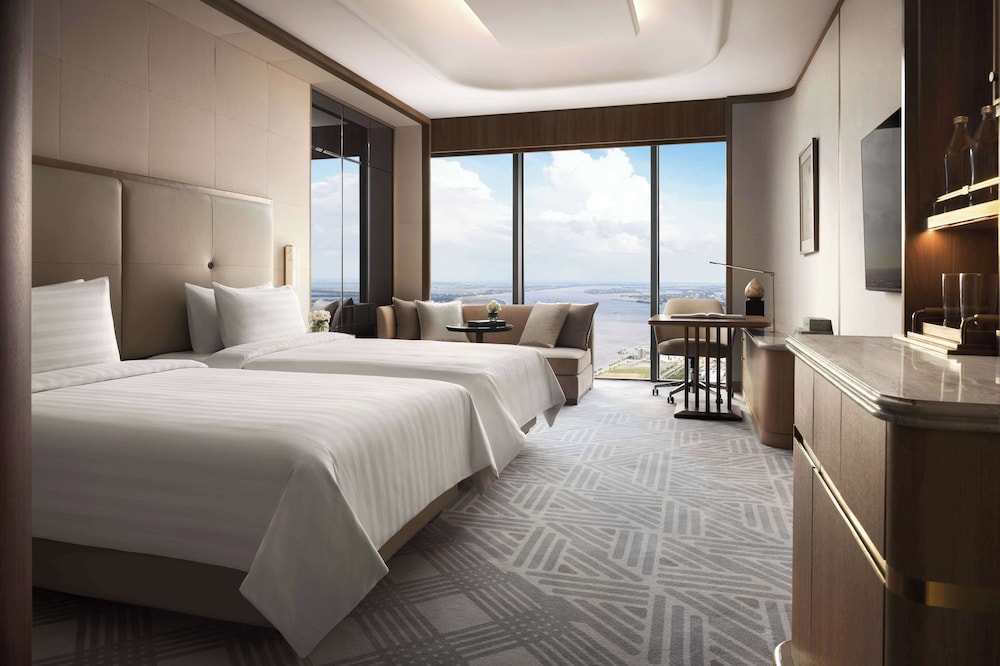 Deluxe Twin Room, River View - Photo 3