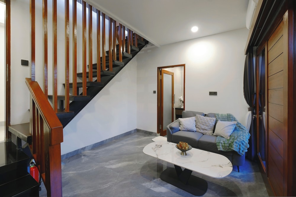 Luxury Villa - Photo 15