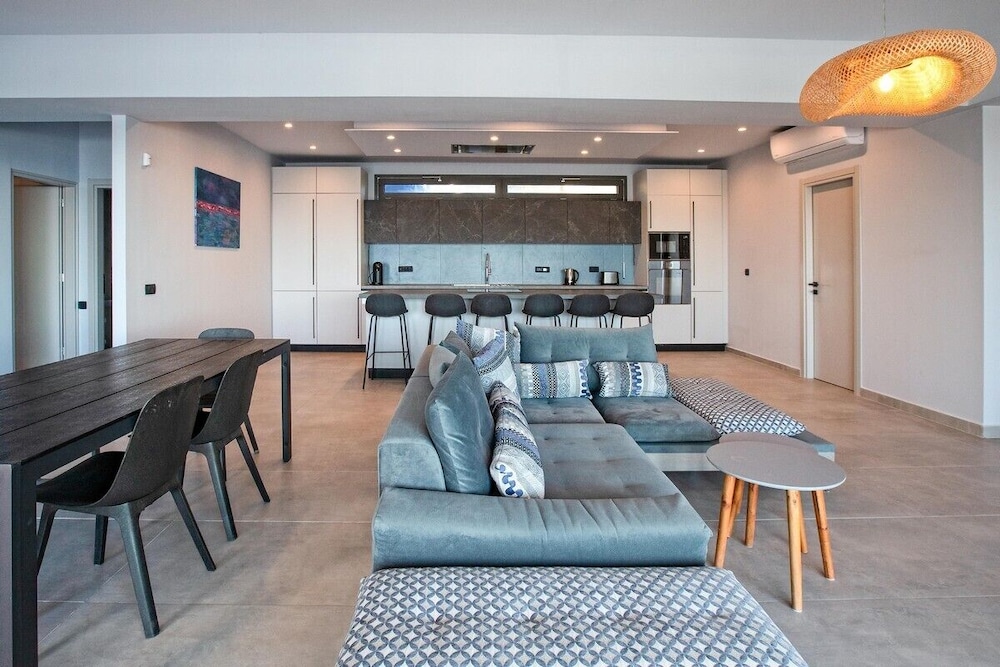 Exclusive Villa