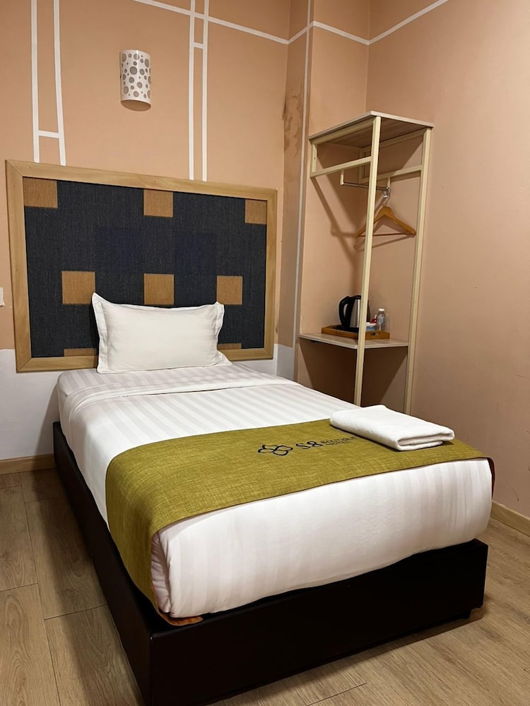 Standard Single Room, No Windows photo 1