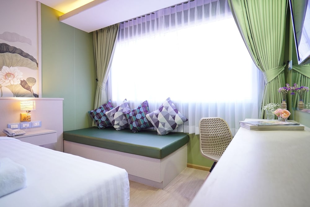 Standard Twin Room photo 2