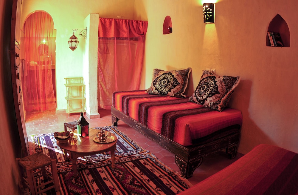 Classic Triple Room (Alili) photo 3