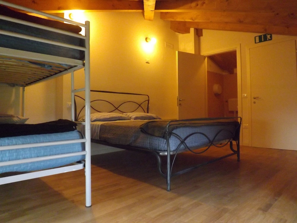 Executive Room, Private Bathroom (7) photo 2